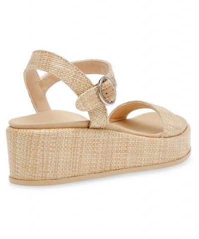 Women's Vada Platform Sandal PD04 $33.18 Shoes