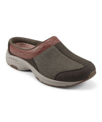 Women's Travelcoast Round Toe Casual Clogs Green $35.55 Shoes